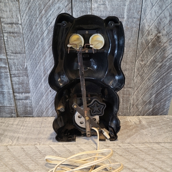 Vintage Klocker Spaniel Dog Wall Clock Animated Moving Eyes - Picture 8 of 10